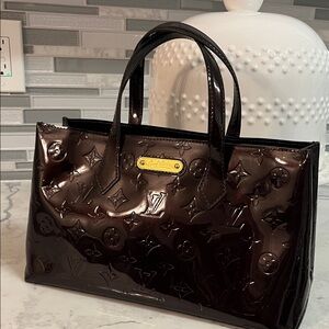 Louis Vuitton Amarante Vernis Monogram Patent Tote with Gold Plate